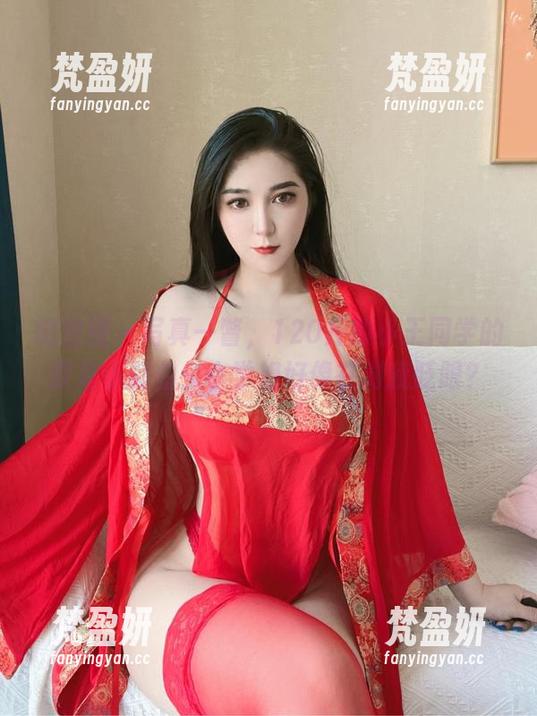 120斤的小王同学 微密圈 - 写真一瞥,120斤的小王同学的教室小插曲:小学姐好像在对我眨眼?