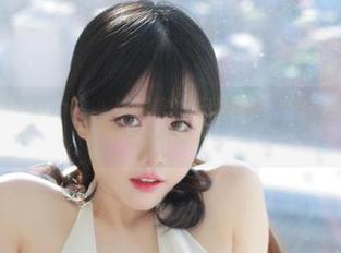 最新分享：Addielyn(에디린)白衣美女，轻盈如燕，步步生风（其实努力不如想象中优雅）。