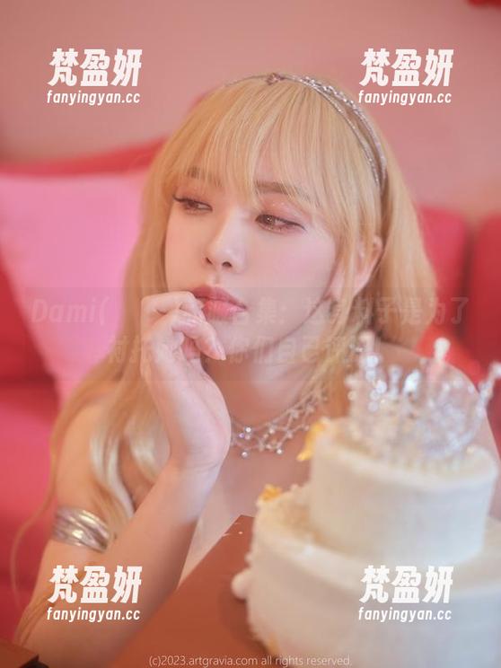 Dami(퀸다미)和服合集：这身料子是为了衬托她吗？你们自己评评！-梵盈妍