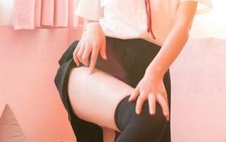 Feilin嗲囡囡 - 陈雅漫VICKY与蕾丝的写真：一半是诱惑，一半是失落？