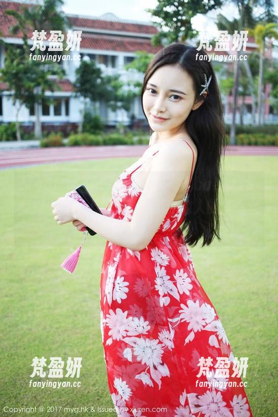 MyGirl美媛馆 - 看吧，南湘baby美足原图，称得上是每个喜欢腿的人的梦想壁纸。-梵盈妍