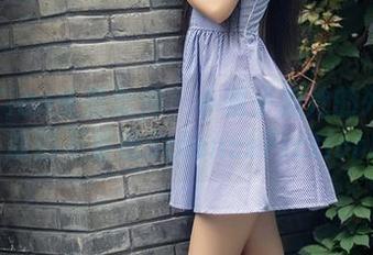 TouTiao头条女神 - 小晴子和她的死库水——原图不是很ScienceFiction吗？