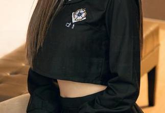 UGirls尤果网 - Mikka涵涵的泳池写真更新：是时候蓄力一波了