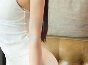 UGirls尤果网 - 网袜soamazing：叶籽亿的写真集带来意外的小惊艳！