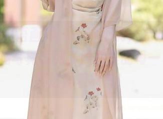XIAOYU语画界 - 不得不说，允儿Claire的美腿写真系列，照片里的每一根腿毛都透露着霸气！