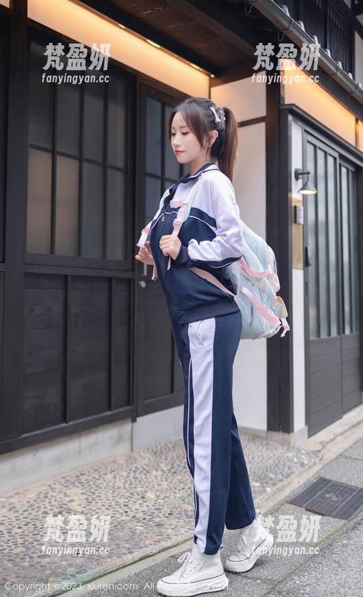 Xiuren秀人网 - 拍摄现场那一刻，Olivia童安琪的温柔给我一种“我可以被你宠坏”的感觉，资源给你吧！-梵盈妍