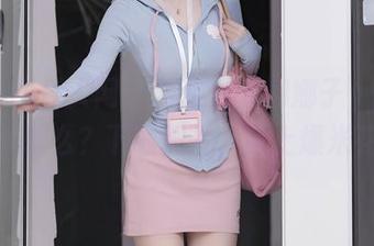 Xiuren秀人网 - 想坐着看娜娜子yy穿的礼服么？下载照片，配上爆米花