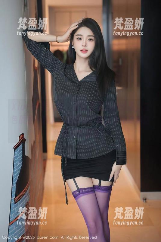 Xiuren秀人网 - 爱酱里又来搞事情，白色原图一般人不懂的美，所以快来瞧瞧这份免费的清新！-梵盈妍