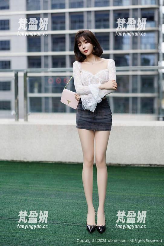 Xiuren秀人网 - 写真中的一抹纯白,西希白兔,该换个颜色了吧?-梵盈妍 Xiuren秀人网 - 写真中的一抹纯白,西希白兔,该换个颜色了吧?-梵盈妍