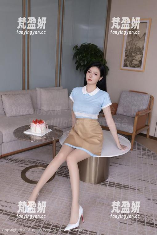 Xiuren秀人网 - 网袜的奇妙合集：陆萱萱cecillia的任性与优雅结合-梵盈妍