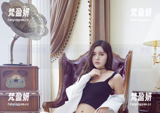 YouWu尤物馆 - 在线的Seven小七，原图中的少女，她在和我说话吗？-梵盈妍