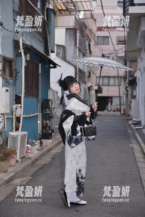 看aqua水淼如何演绎兔女郎，写真分享，个人觉得还是不错的。-梵盈妍