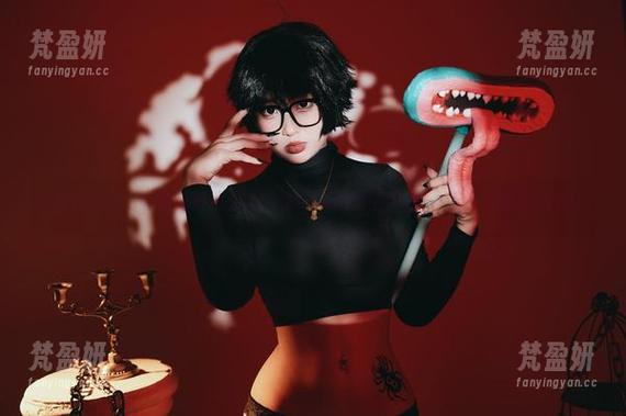 好奇puypuy的新写真资料？Mitsuru的容颜，让人难以移开眼！-梵盈妍