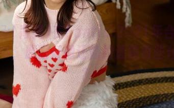 いくみ(育美)在Fantia-2021年合集里的COS，原图好像还隐约透露着些什么呢？
