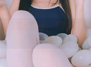看不呆猫的姐姐美图，下载得到的不止是画面哦～