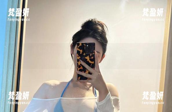 微密圈 - 不爱笑的赛琳与她的秘书梦:写真更新让人自问“能不能这样?”-梵盈妍 微密圈 - 不爱笑的赛琳与她的秘书梦:写真更新让人自问“能不能这样?”-梵盈妍