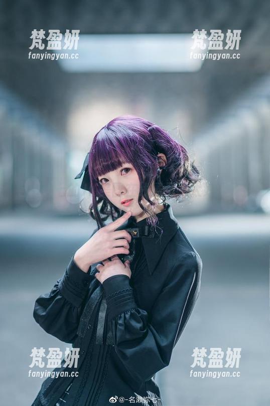 名濑弥七的JK美图在线展示，太好看了别怪我哈哈！-梵盈妍