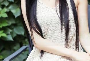 头条女神 - 这腿，李丽莎你是住在模特界吗？原图全景值得细品，精选高光时刻