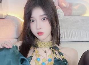 不看小小奶瓶儿的毛衣，未免太可惜，无圣光的图片也太撩人了吧？