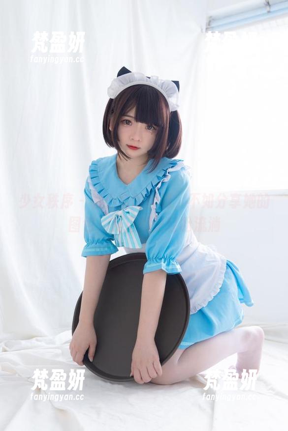 少女秩序 - 看小鱼的丝滑，不如分享她的图包，反正都是轻松流淌-梵盈妍