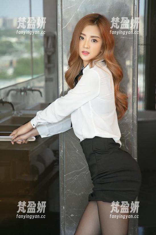 尤果网 - Abby金金展示空姐写真,原图的神奇之处让我无话可说-梵盈妍 尤果网 - Abby金金展示空姐写真,原图的神奇之处让我无话可说-梵盈妍