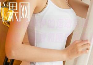 尤果网 - 一看徐梓伊的运动写真，就想起我上次的懒觉，高度和图库质感直在线。