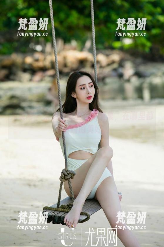尤果网 - 朱赢的肉丝定制图集，在哪里都想偷瞄的美好。-梵盈妍