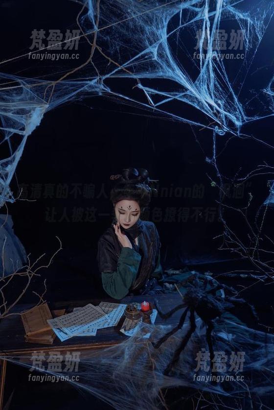 高清真的不骗人,年年Nnian的“枫洄”让人被这一季的颜色撩得不行。-梵盈妍 高清真的不骗人,年年Nnian的“枫洄”让人被这一季的颜色撩得不行。-梵盈妍