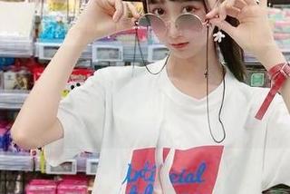 水手服，木绵绵OwO的招牌，免费图片不如看实际？