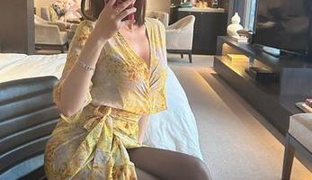 微密圈 - 果儿Victoria和她的黑丝套装，好资源让人心痒痒的