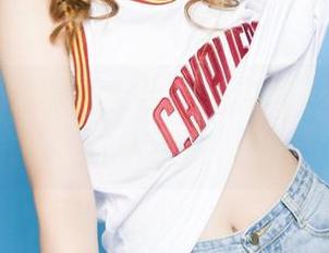 果团网 - 松果儿出击，全套写真中的美足让人瞪眼。