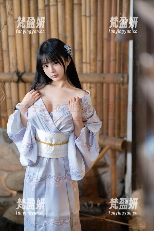 桜井宁宁的皮衣不止于款式，图库里的每一张都是一种叛逆。-梵盈妍