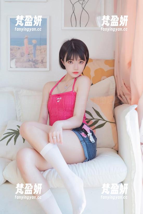 当桜桃喵遇上JK，图片里藏着的选项竟然比奶茶菜单还多？-梵盈妍