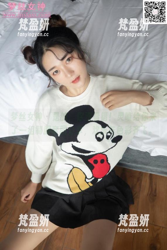 梦丝女神 - 是的，你没看错！灵唯给你来了一组制服套图分享，欢乐与色彩齐飞。-梵盈妍