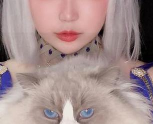 走过路过千万别错过，椒妮佐仁的美图更新又来了，妹妹可爱到炸！