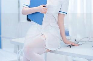 樱井宁宁的旅拍，每张图都像在撩人，分享给朋友们，这肯定会引发热烈讨论！
