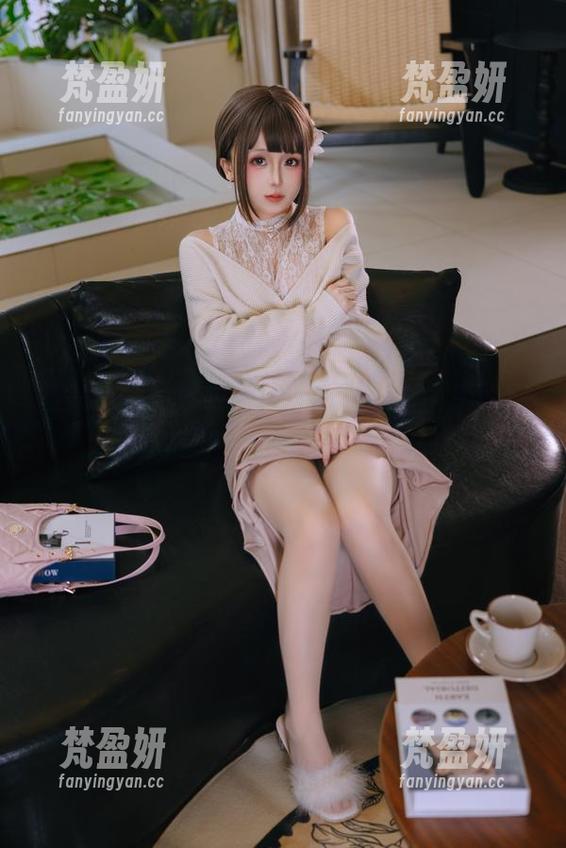樱井小莜的穹妹自拍，高清原图合集，哪里来的一股清流-梵盈妍