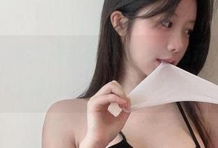 微密圈 - 火龙果羊的红色连体吊带，美图墙纸一次到位，专治你的视力疲劳！