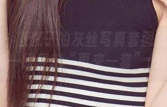 爱尤物 - 惠惠子的灰丝写真套图就是那种，看到一眼便想“再来一套”的魔力。