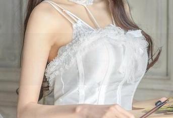 推荐一波：王羽杉的蕾丝连体比基尼，特别高清，原图看了少不了！