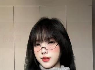 微密圈 - 画外音：琳铛铛的妹妹让免费美图变得炫酷，你还不快来见识见识？