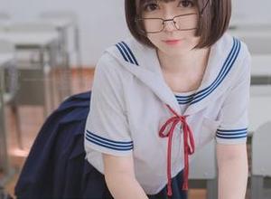 这也是压力测试——看能不能抵挡住白金Saki“时崎狂三”美图的侵袭。