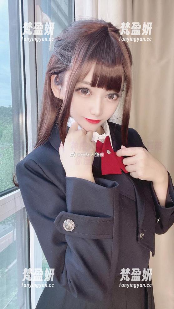 在明日的方舟，神探火狸狸的定制写真带你漫游-梵盈妍