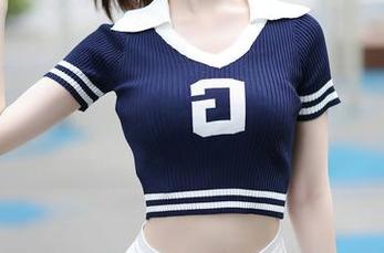 秀人网 - 小果冻儿的体操服搭配，快来领免费图包！