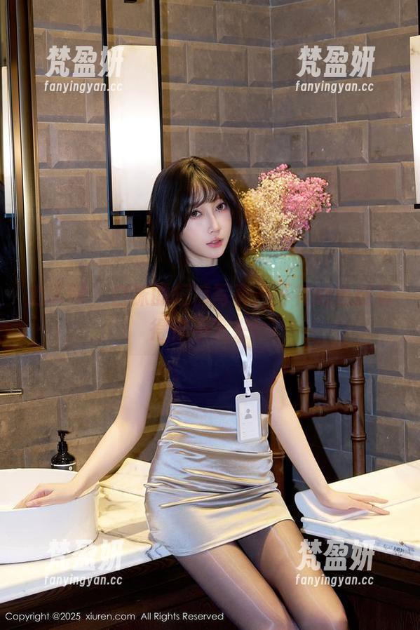 秀人网 - 白沫的短裤写真，不花钱也能看得停不下来！-梵盈妍