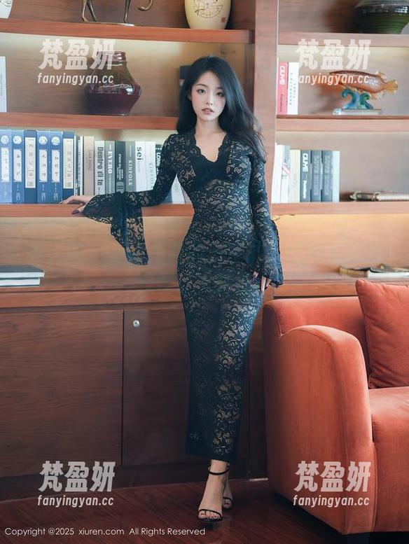秀人网 - 歪歪扭扭的万圣节:程程程的图库真让人捧腹!-梵盈妍 秀人网 - 歪歪扭扭的万圣节:程程程的图库真让人捧腹!-梵盈妍