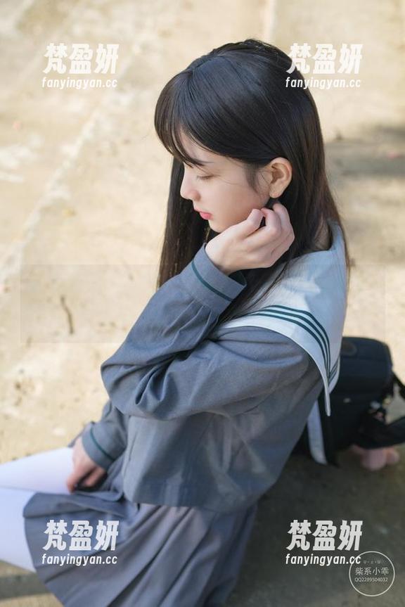 稚乖画册 - 优雅+福利，团子的这张新堂-0118d白丝原图让人好想收藏！-梵盈妍