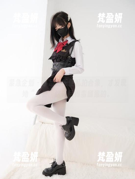 紧急企划 - 小恩的天使私拍合集，才发现她“天使”这词用得蛮随意的。-梵盈妍