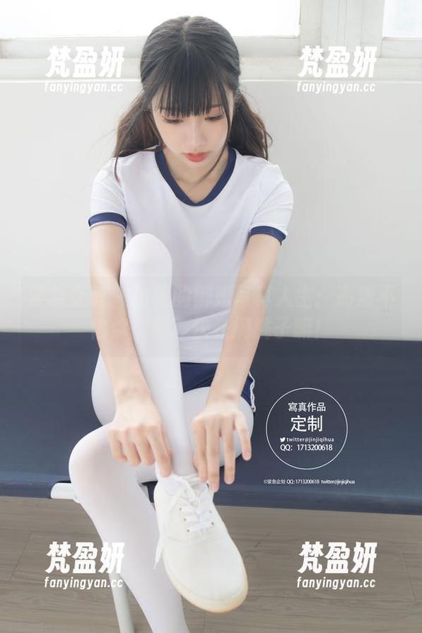 紧急企划 - 小恩的御姐写真人生：高清不怕你挑剔，快来摘桃子嘛！-梵盈妍