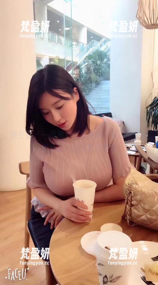 微密圈 - 一探兔女郎私房剧，紫色哒豚豚图包让人不敢轻易放手-梵盈妍
